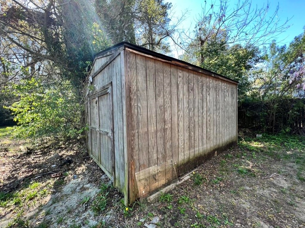 2022 Cook Rd, Augusta GA  30904-4916 exterior
