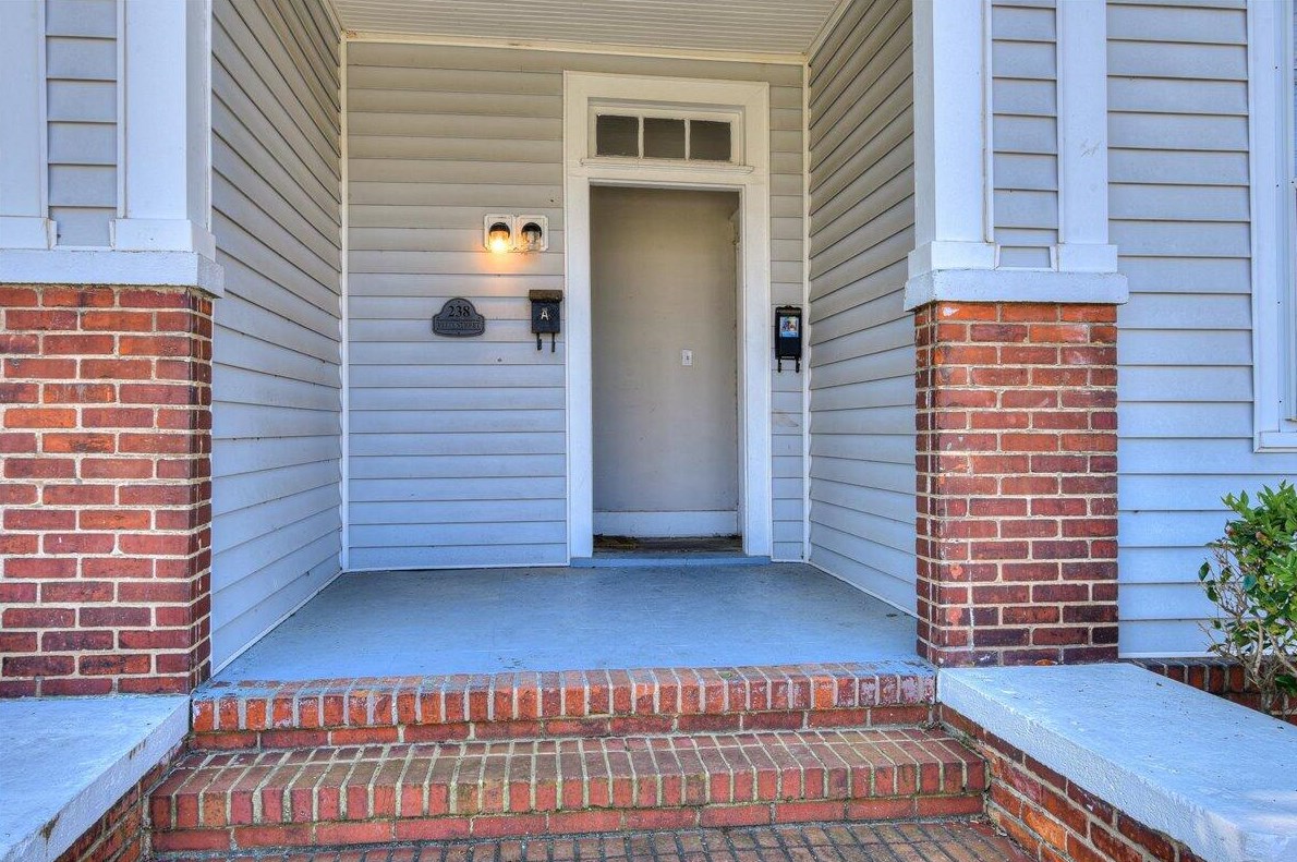238 Ellis St, Augusta GA 30901-1642 exterior