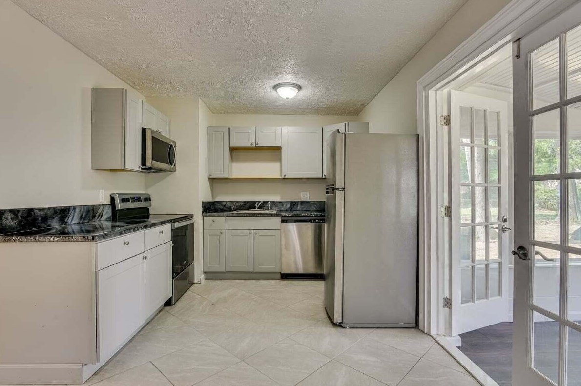 3317 Karian Dr, Augusta GA  30906-4981 exterior