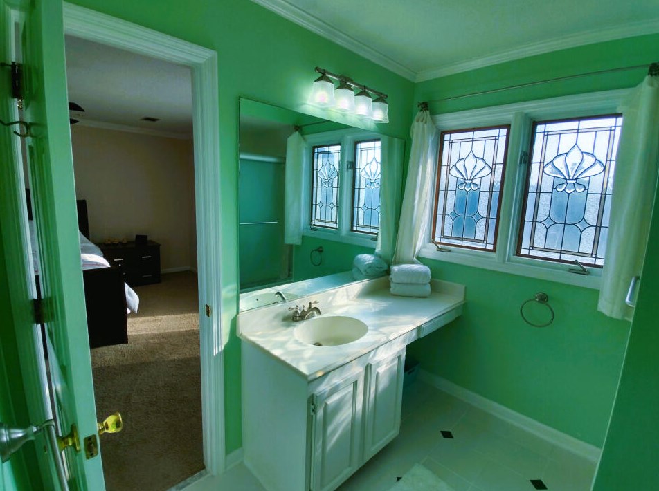 826 Riverfront Dr, Augusta GA 30901-1948 exterior