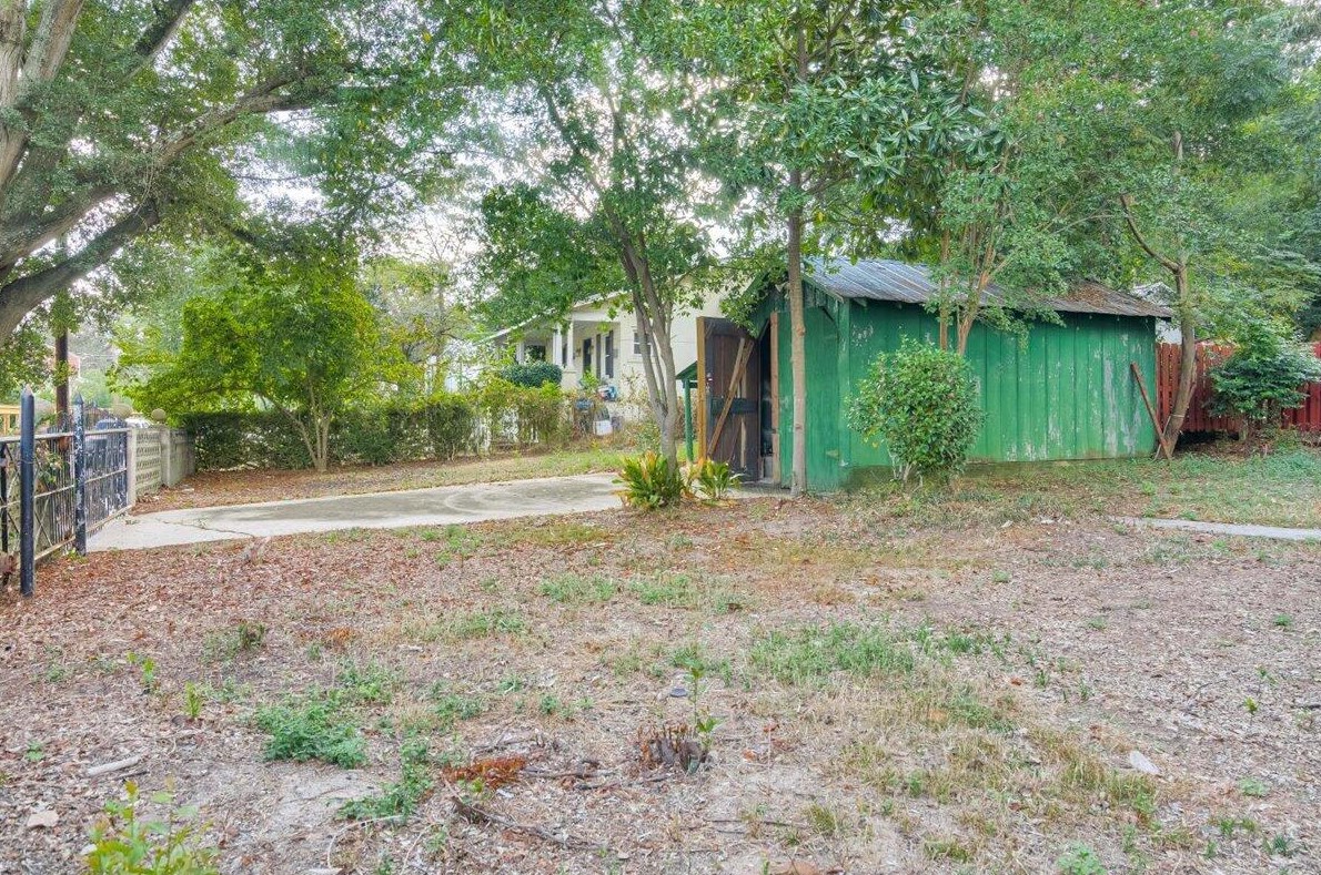 2002 Bransford Ave, Augusta GA 30904-4110 exterior