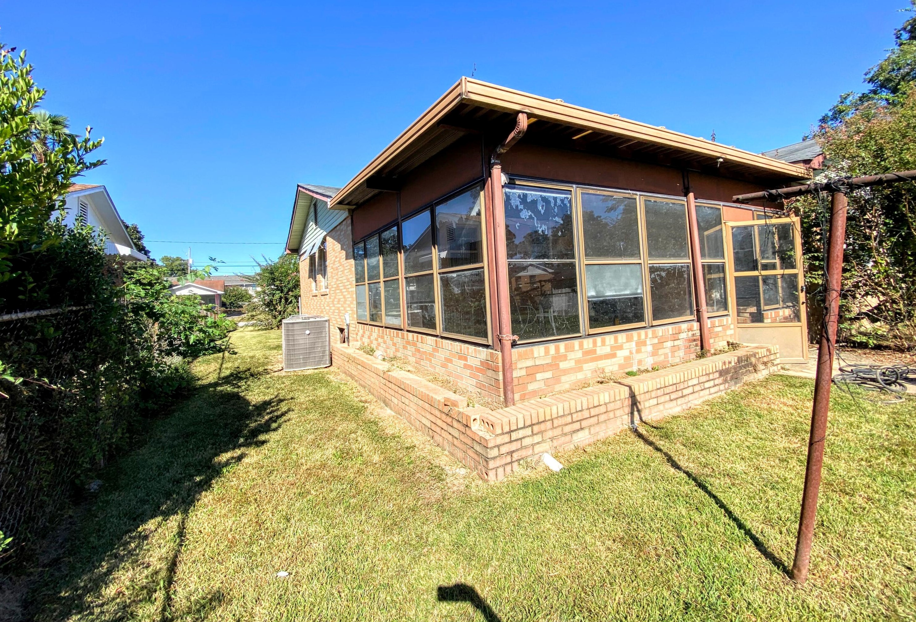 116 Walker St, Augusta GA 30901-1746 exterior