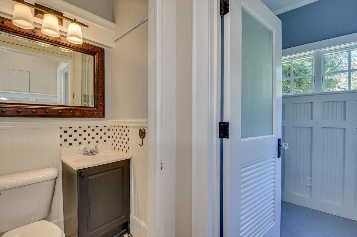 929 Heard Ave, Augusta GA  30904-4113 exterior