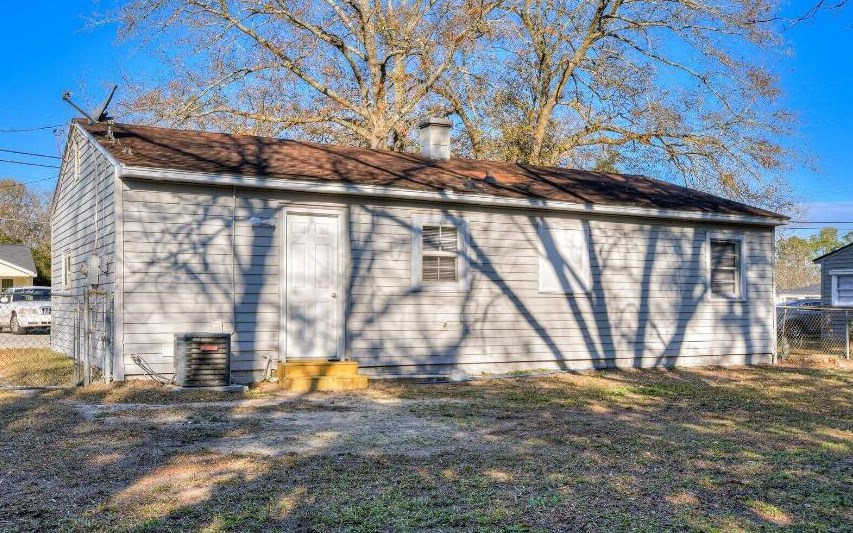 3208 Old Louisville Rd, Augusta GA 30906-3724 exterior