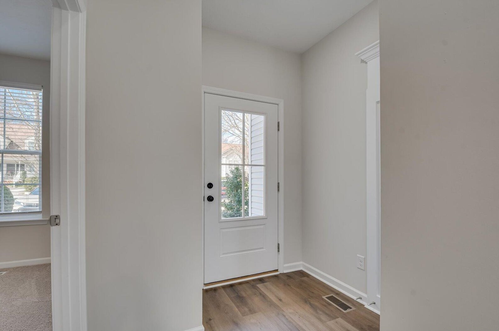 109 Willow Run, North Augusta SC  29841-4062 exterior