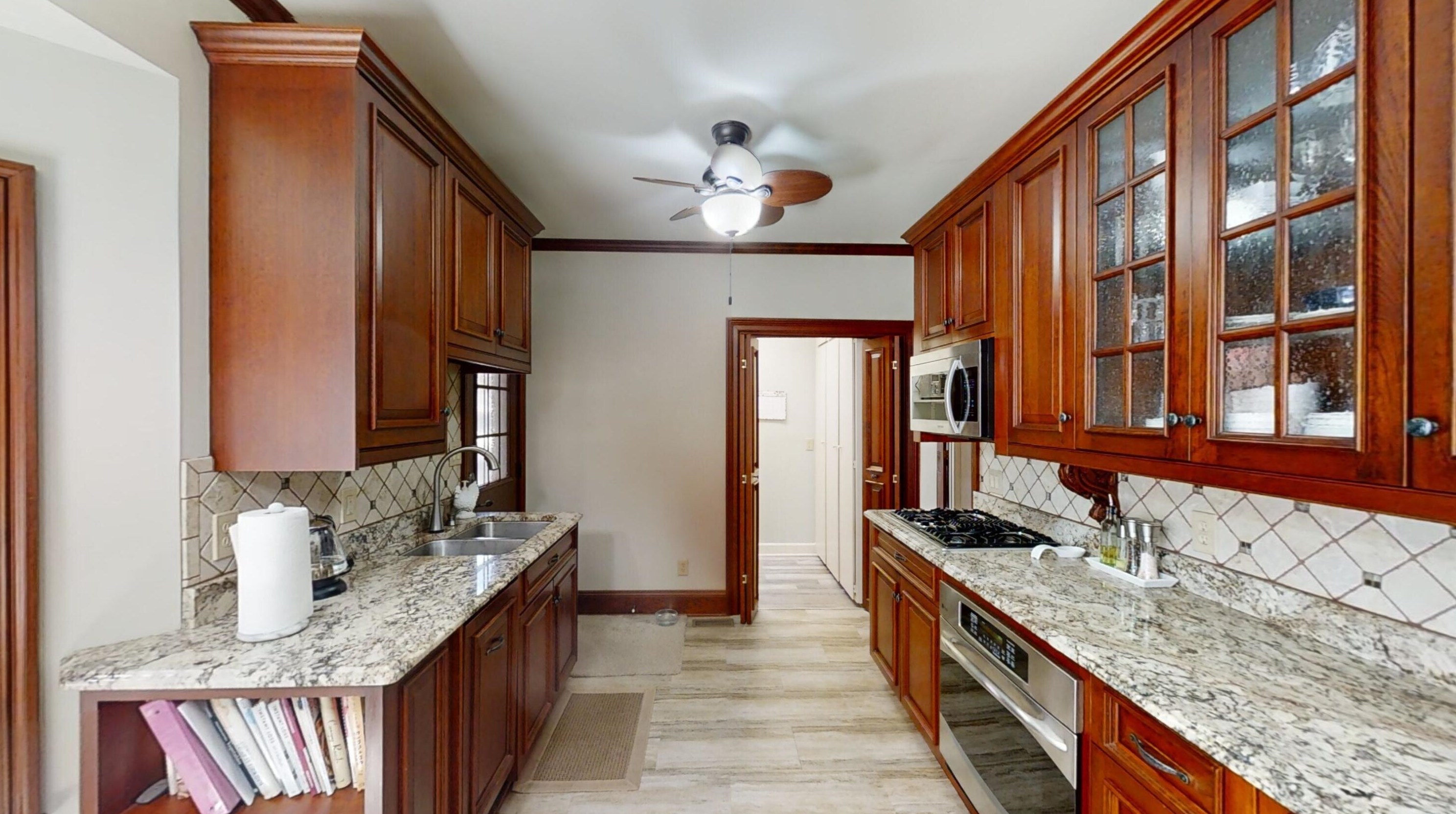 2009 Country Club Hills Dr, North Augusta SC  29860-8008 exterior