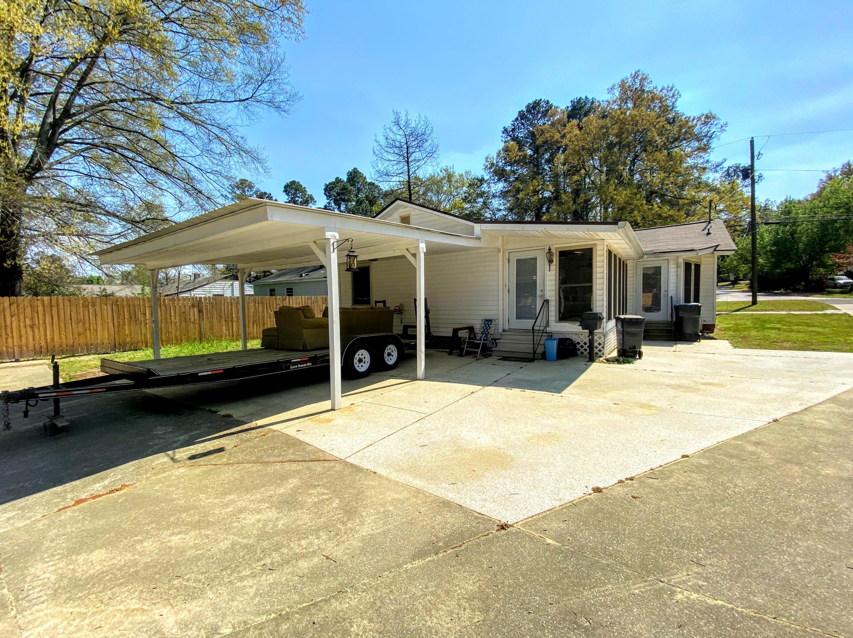2217 Martin Rd, Augusta GA 30906-2825 exterior