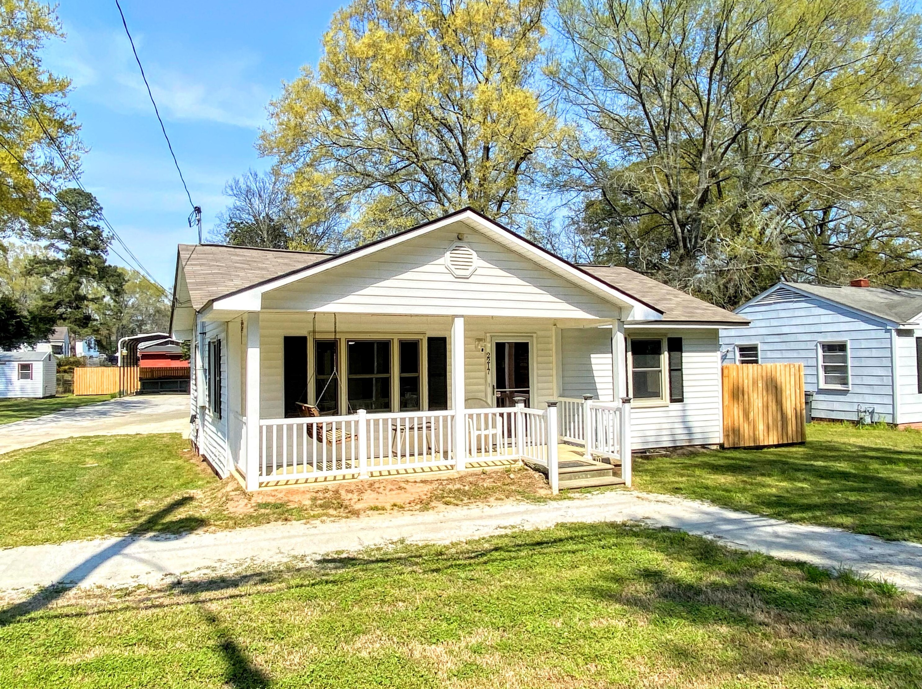 2217 Martin Rd, Augusta GA 30906-2825 exterior