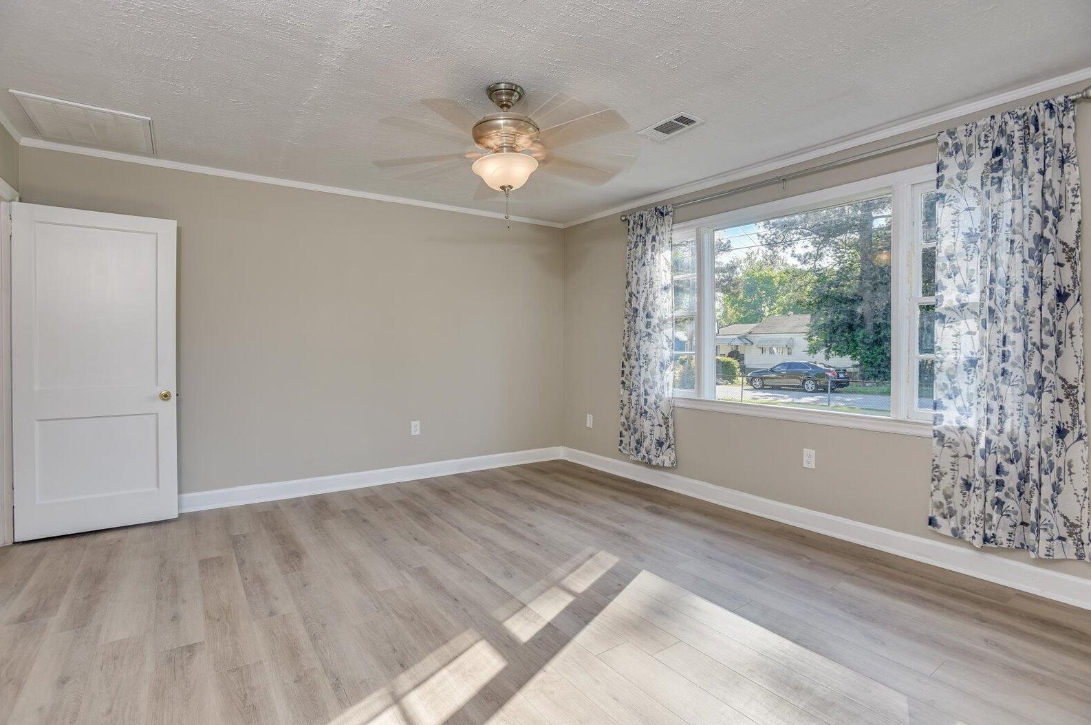 219 Barrow Dr, Augusta GA 30906-2016 exterior