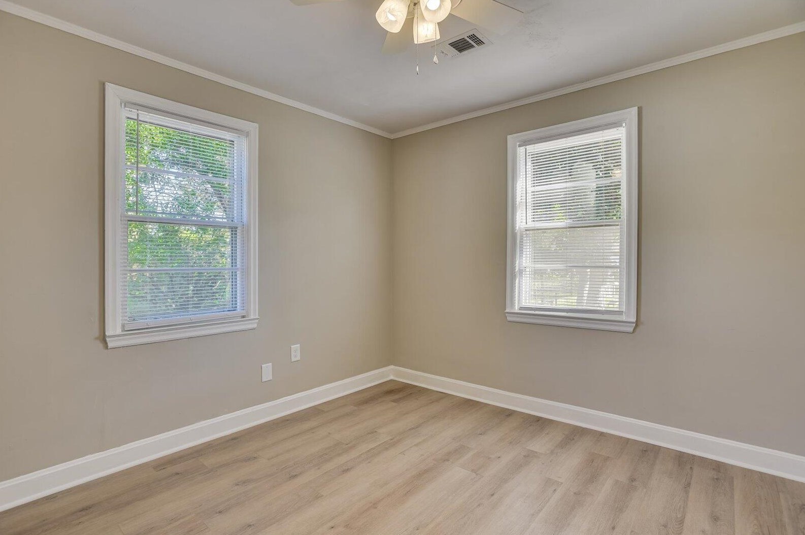 219 Barrow Dr, Augusta GA 30906-2016 exterior