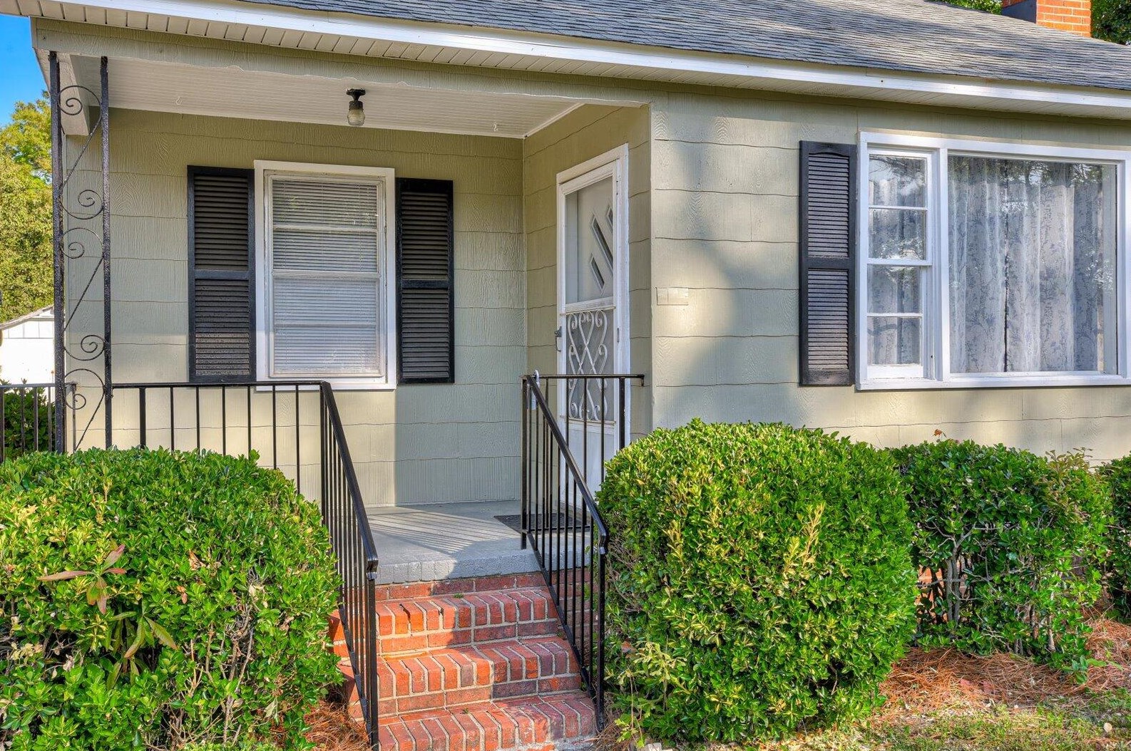 219 Barrow Dr, Augusta GA 30906-2016 exterior