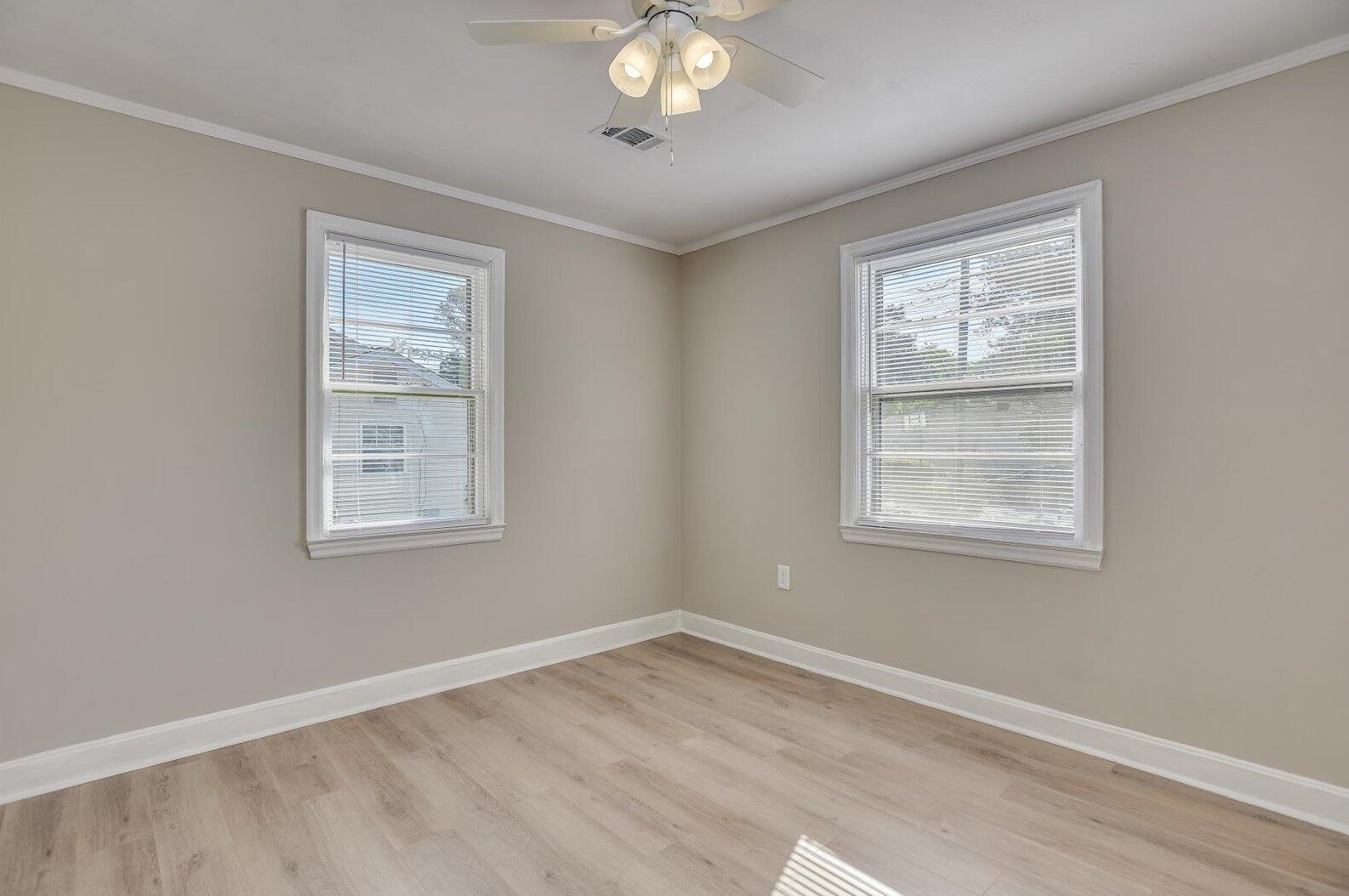 219 Barrow Dr, Augusta GA 30906-2016 exterior