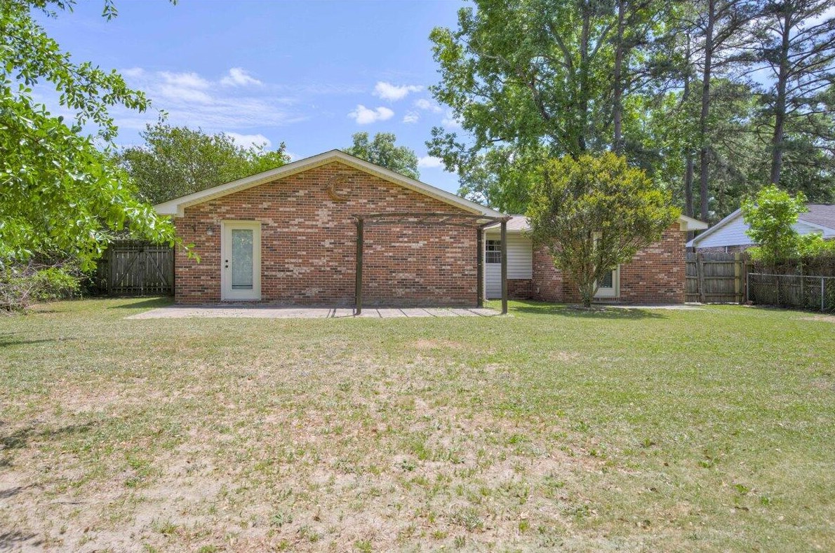 4425 Roxbury Dr, Evans GA  30809-3251 exterior