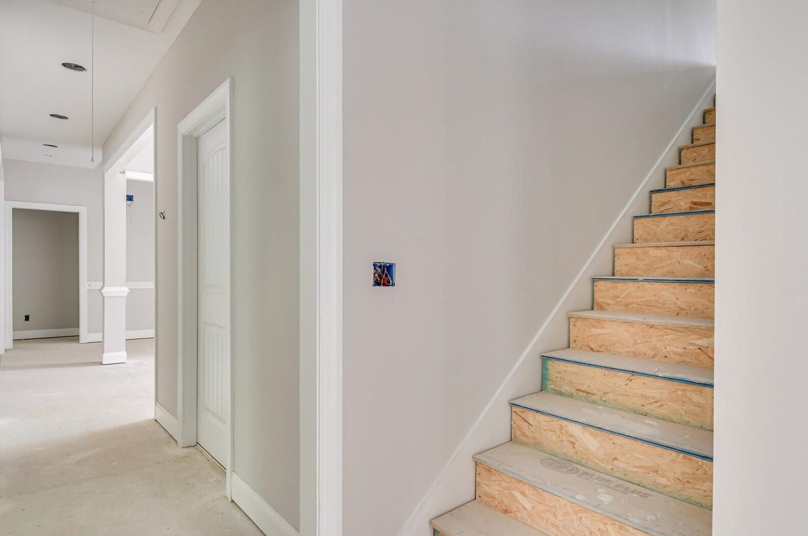 205 Oakbrook Dr, North Augusta SC  29860-7465 exterior