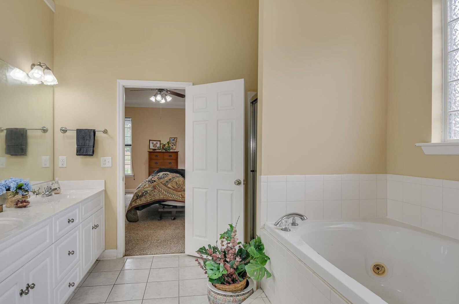 903 Windmill Pkwy, Evans GA  30809-6651 exterior