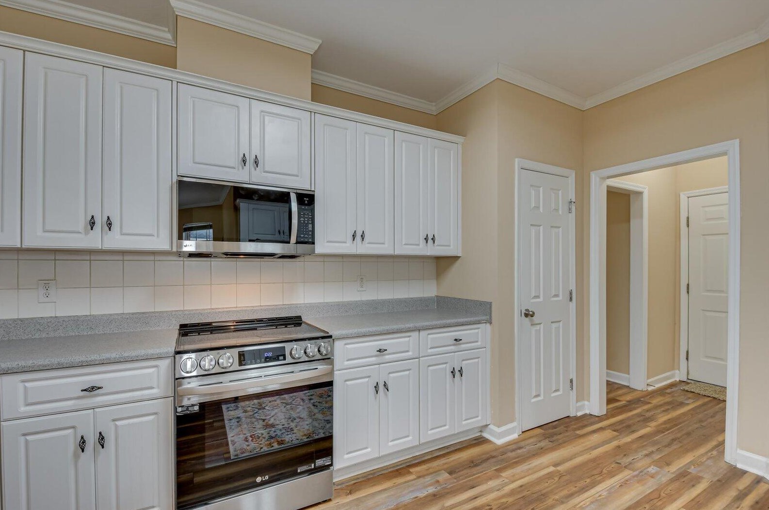 903 Windmill Pkwy, Evans GA  30809-6651 exterior