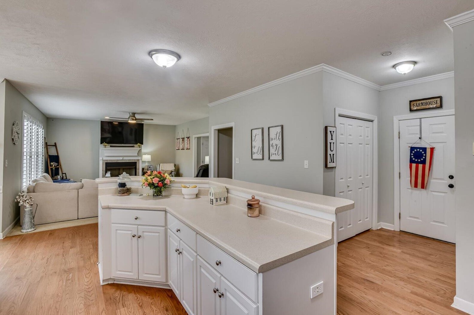 1432 Aylesbury Dr, Evans GA  30809-8215 exterior