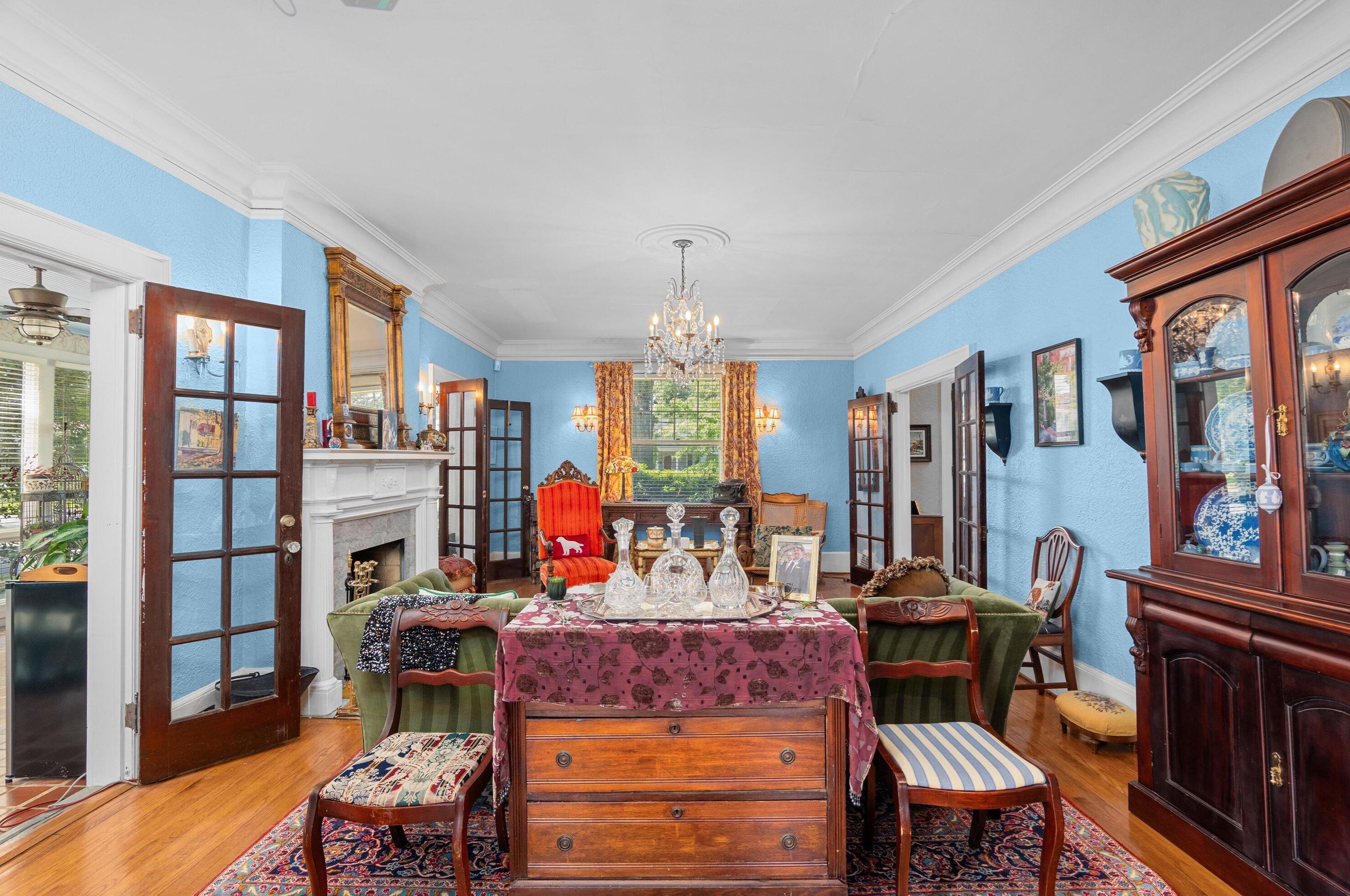 303 Broad St, Augusta GA 30901-1550 exterior