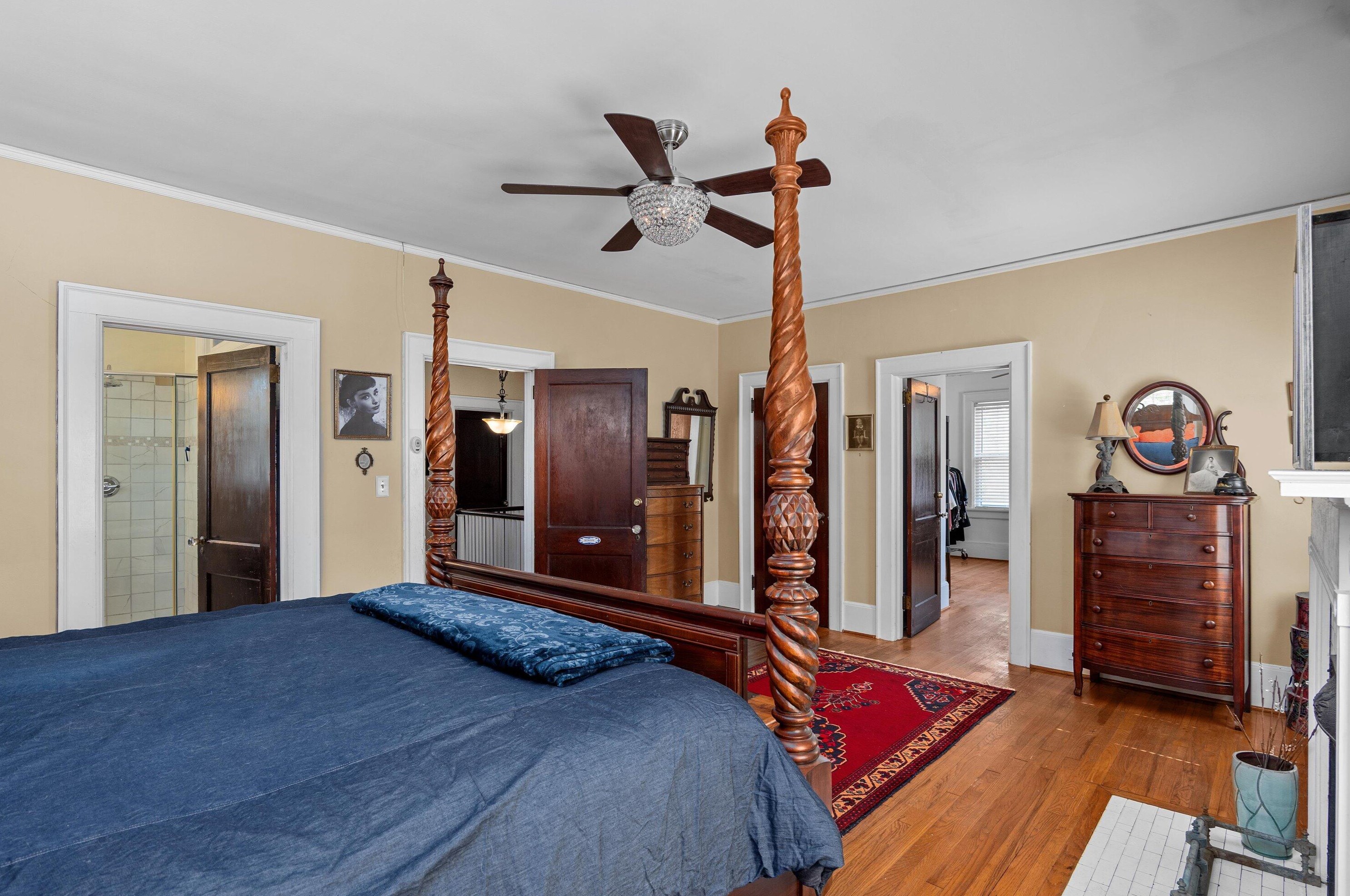 303 Broad St, Augusta GA 30901-1550 exterior