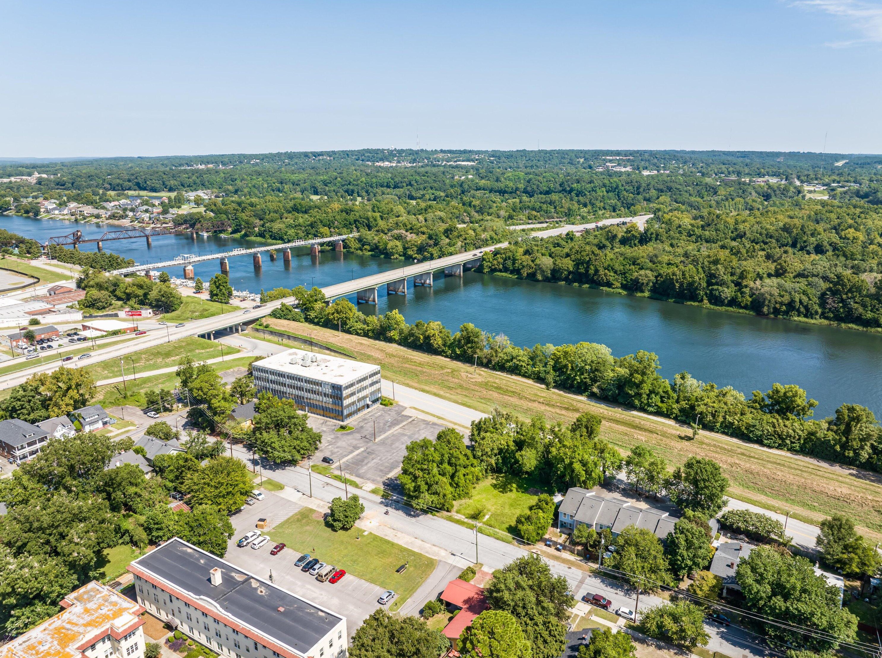 303 Broad St, Augusta GA 30901-1550 exterior