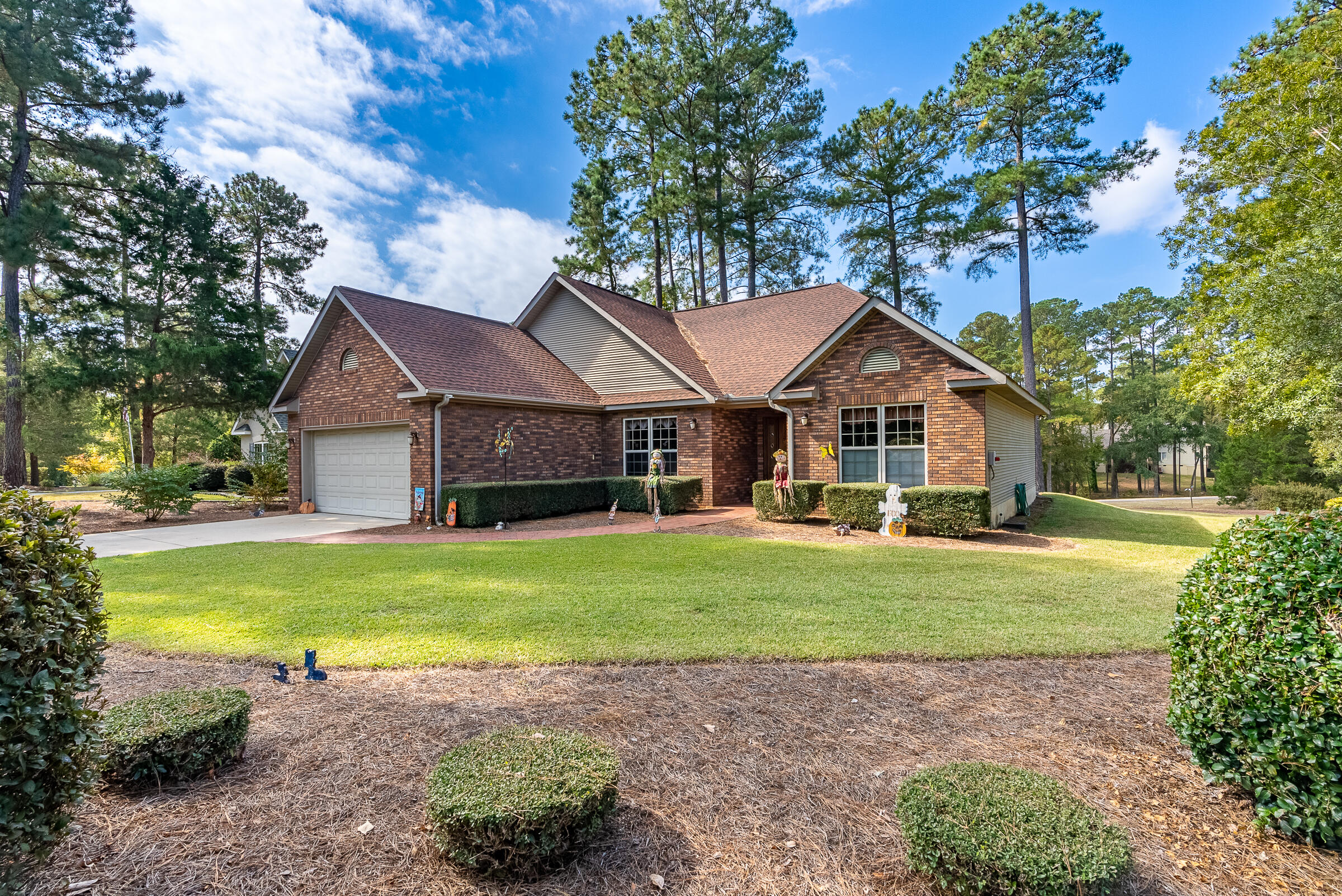 219 Little River Dr, McCormick, SC 29835 - MLS 508531 - Coldwell Banker