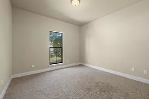 713 Englemann Oak Dr, Fredericksburg, TX 78624 - Photo 23