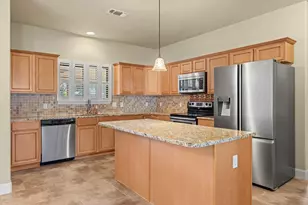 713 Englemann Oak Dr, Fredericksburg, TX 78624 - Photo 9