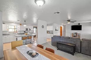 382 Windsong Ln, Fredericksburg, TX 78624 - Photo 19