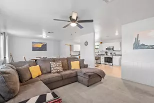 382 Windsong Ln, Fredericksburg, TX 78624 - Photo 17