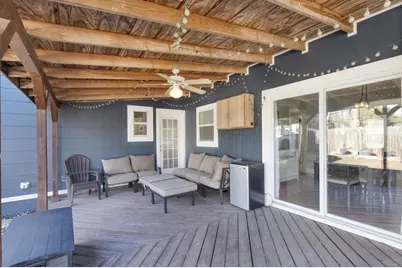 414 W Jefferson St, Kerrville, TX 78028 - Photo 17