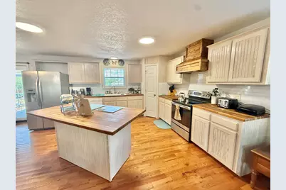 281 Oak Rd, Harper, TX 78631 - Photo 3