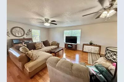 281 Oak Rd, Harper, TX 78631 - Photo 5