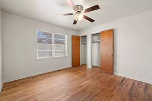 610 N Pine St, Fredericksburg, TX 78624 - Photo 11