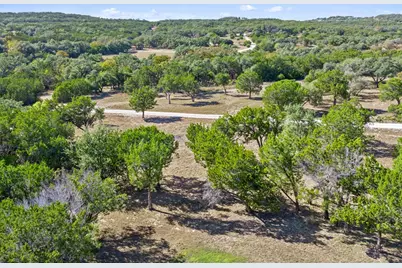 1151 Fawn Valley Dr, Canyon Lake, TX 78133 - Photo 5