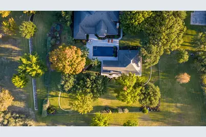 2409 W Commerce St, San Saba, TX 76877 - Photo 77