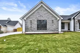 2141 Stone Meadow, Fredericksburg, TX 78624 - Photo 5