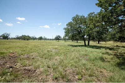 8812 Old Harper Rd, Fredericksburg, TX 78624 - Photo 13