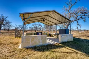 249 Southwoods Dr, Fredericksburg, TX 78624 - Photo 31