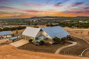 34 Rusty Spur Dr, Fredericksburg, TX 78624 - Photo 9