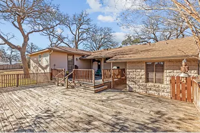 505 Waldrip St, Fredericksburg, TX 78624 - Photo 27
