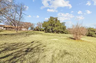 505 Waldrip St, Fredericksburg, TX 78624 - Photo 37