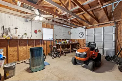 505 Waldrip St, Fredericksburg, TX 78624 - Photo 35