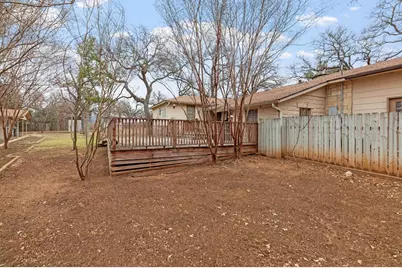 505 Waldrip St, Fredericksburg, TX 78624 - Photo 31