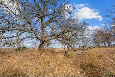 1402 Countryside Bend, Fredericksburg, TX 78624 - Photo 33