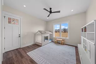 1402 Country Side Bend, Fredericksburg, TX 78624 - Photo 23