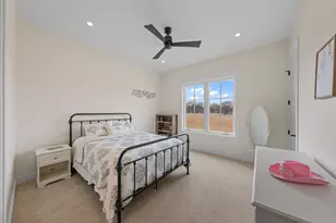 1402 Country Side Bend, Fredericksburg, TX 78624 - Photo 19