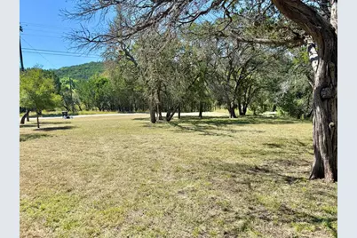 204 Aqua Vista Dr, Kerrville, TX 78028 - Photo 9