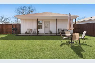 924 Apple St, Fredericksburg, TX 78624 - Photo 23