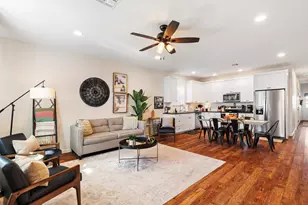 924 Apple St, Fredericksburg, TX 78624 - Photo 5