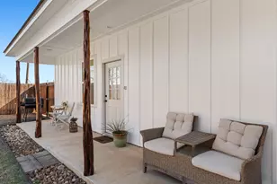 924 Apple St, Fredericksburg, TX 78624 - Photo 19